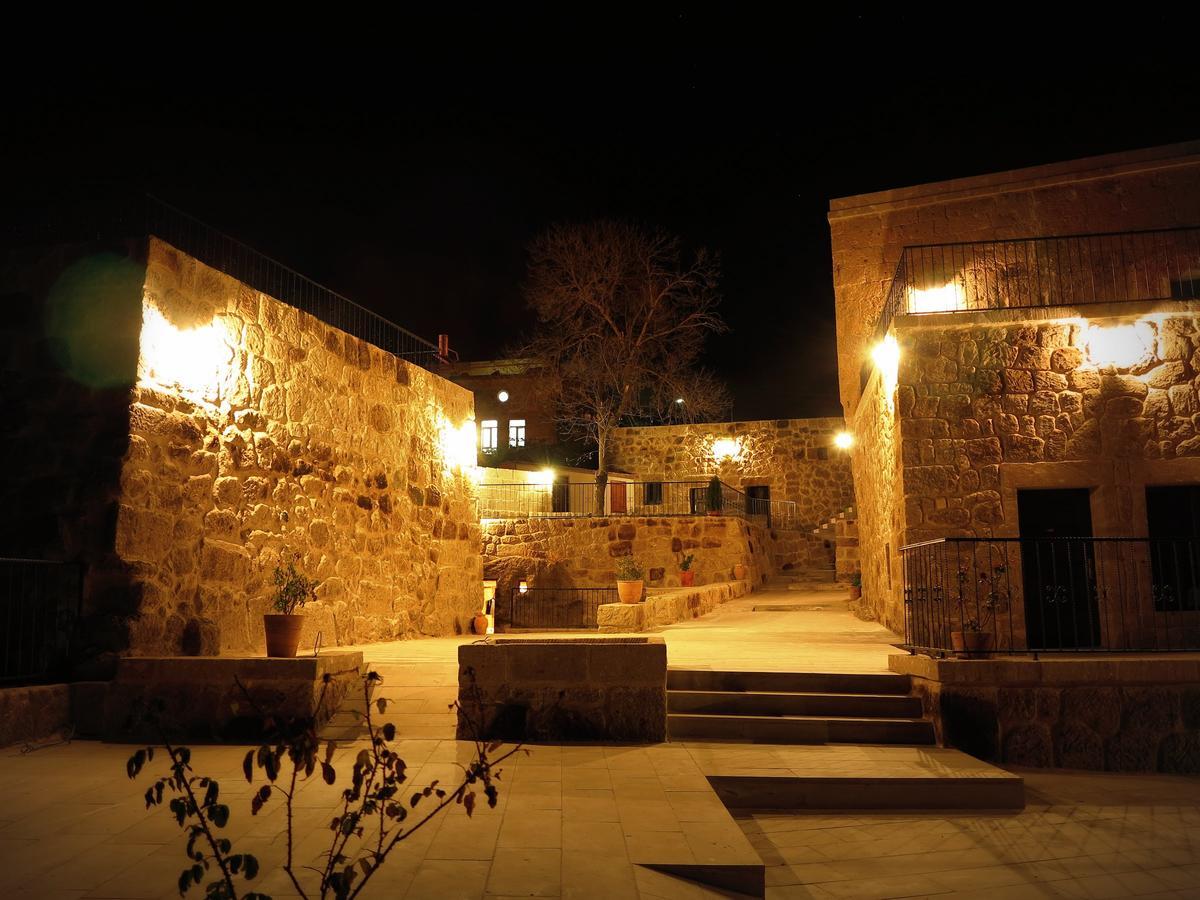 Kapadokya Ihlara Konaklari Antik Gelveri Konagi Guzelyurt Exterior photo